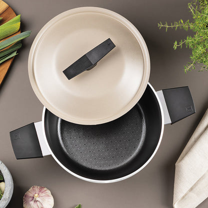 Olla con Tapa Tramontina Antiadherente Starflon Excellent  Arena- 24cm